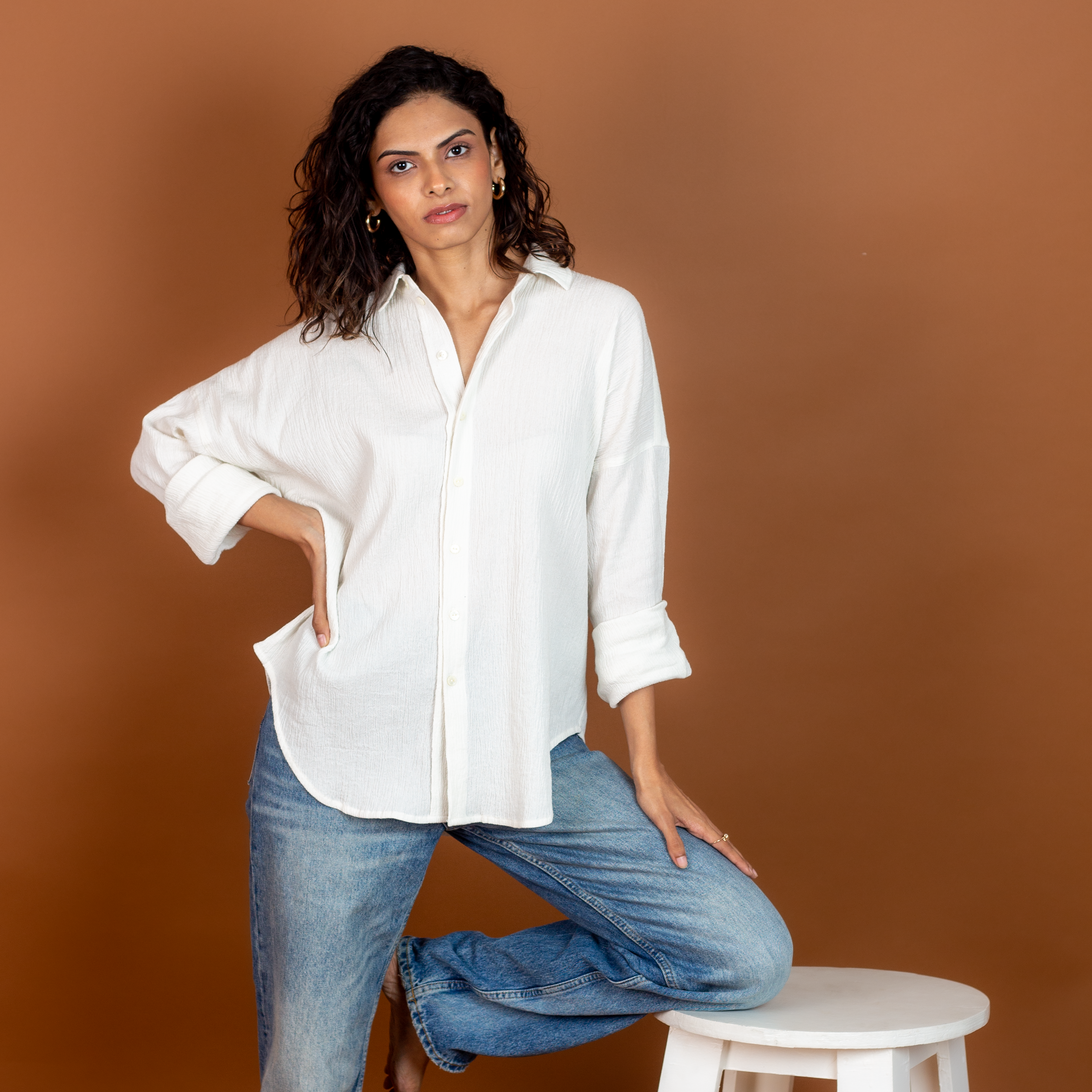 Oversized White Shirt – Nadi Clothing